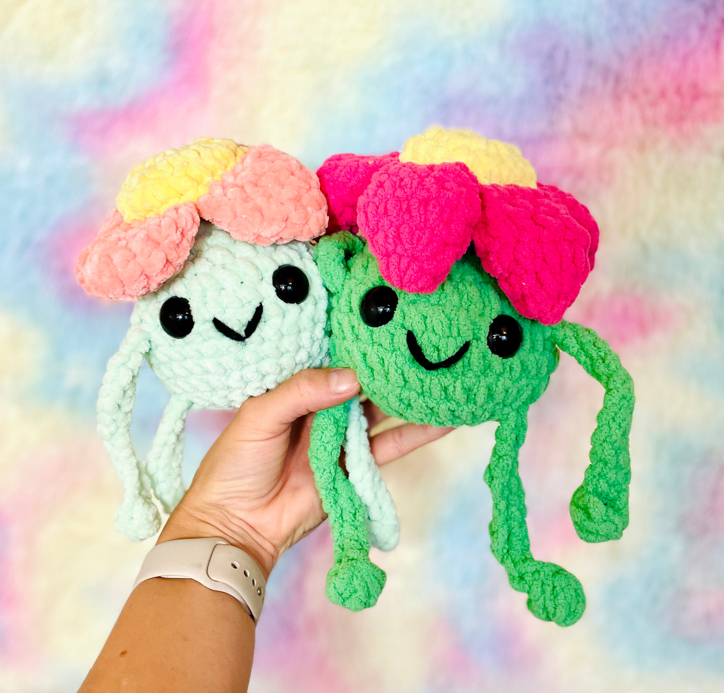 crochet flowers amigurumi with long legs